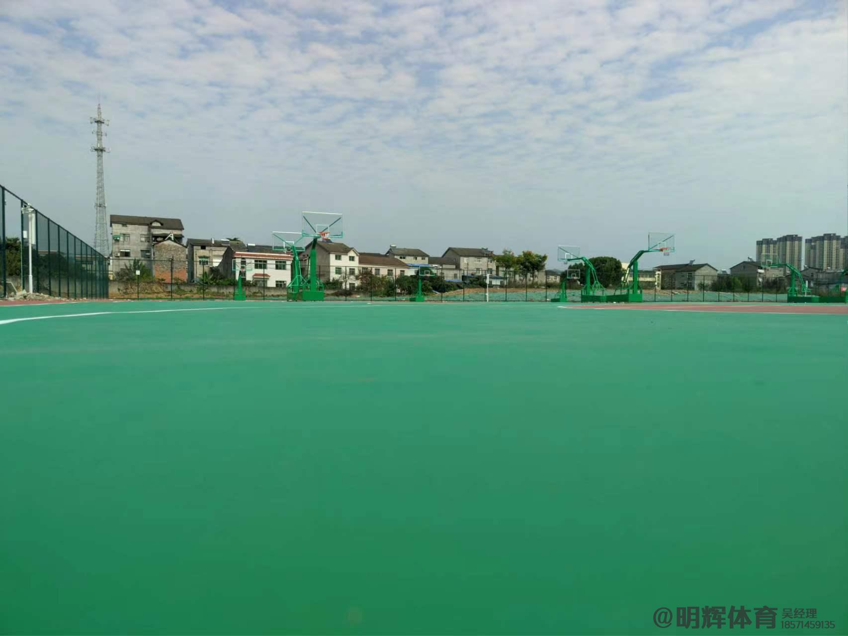 吉林硬地丙烯酸球场的优缺点